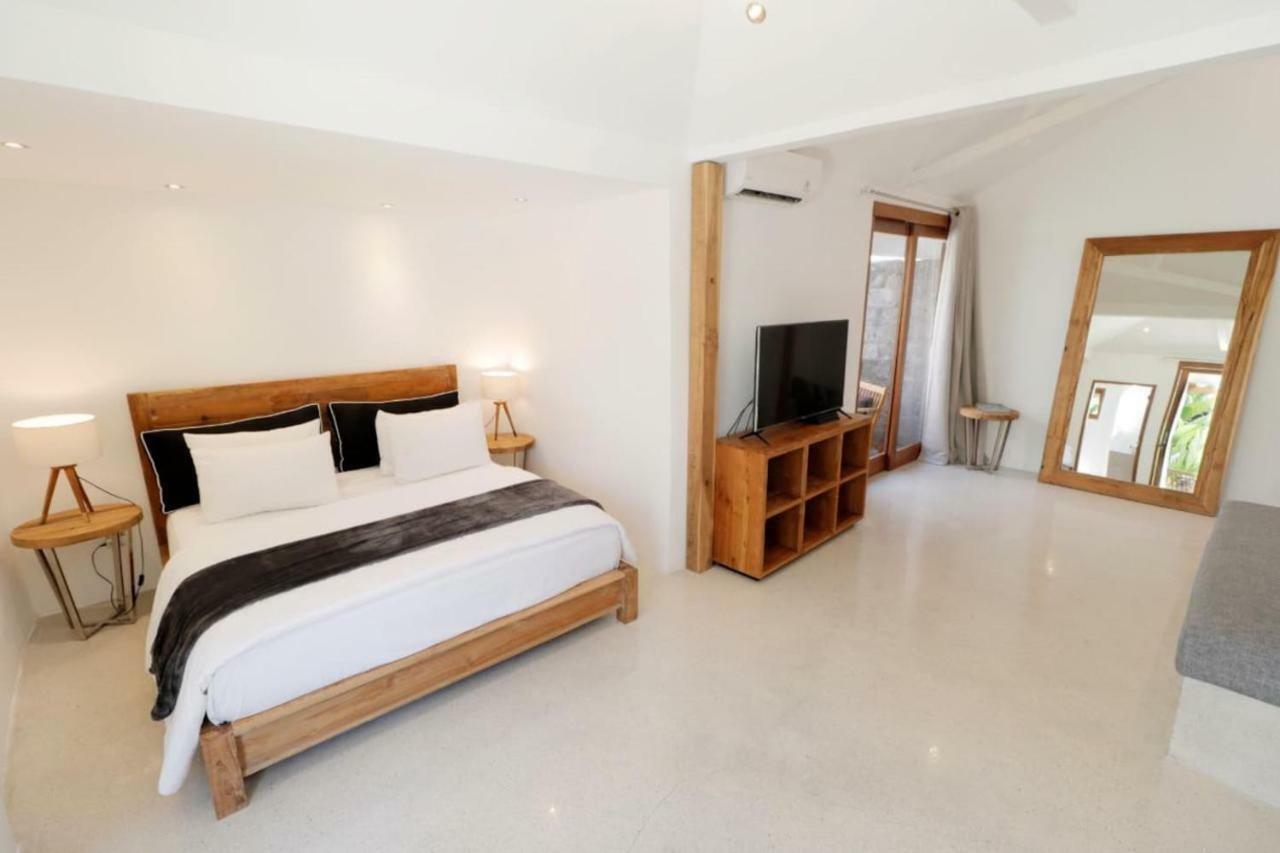 Amazing 3 Bedrooms Villa Canggu Bagian luar foto